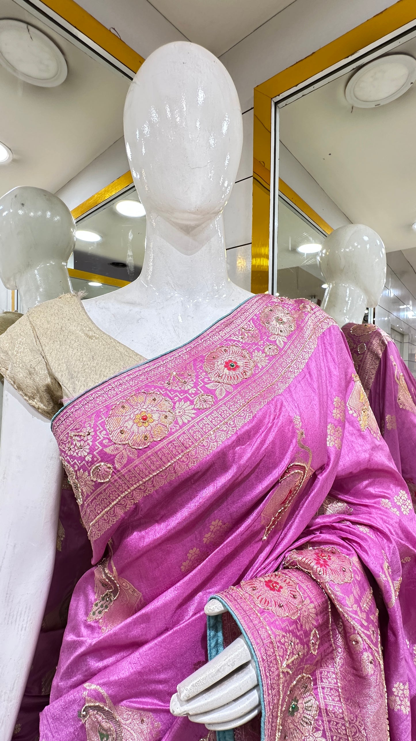 Dola Silk 3940