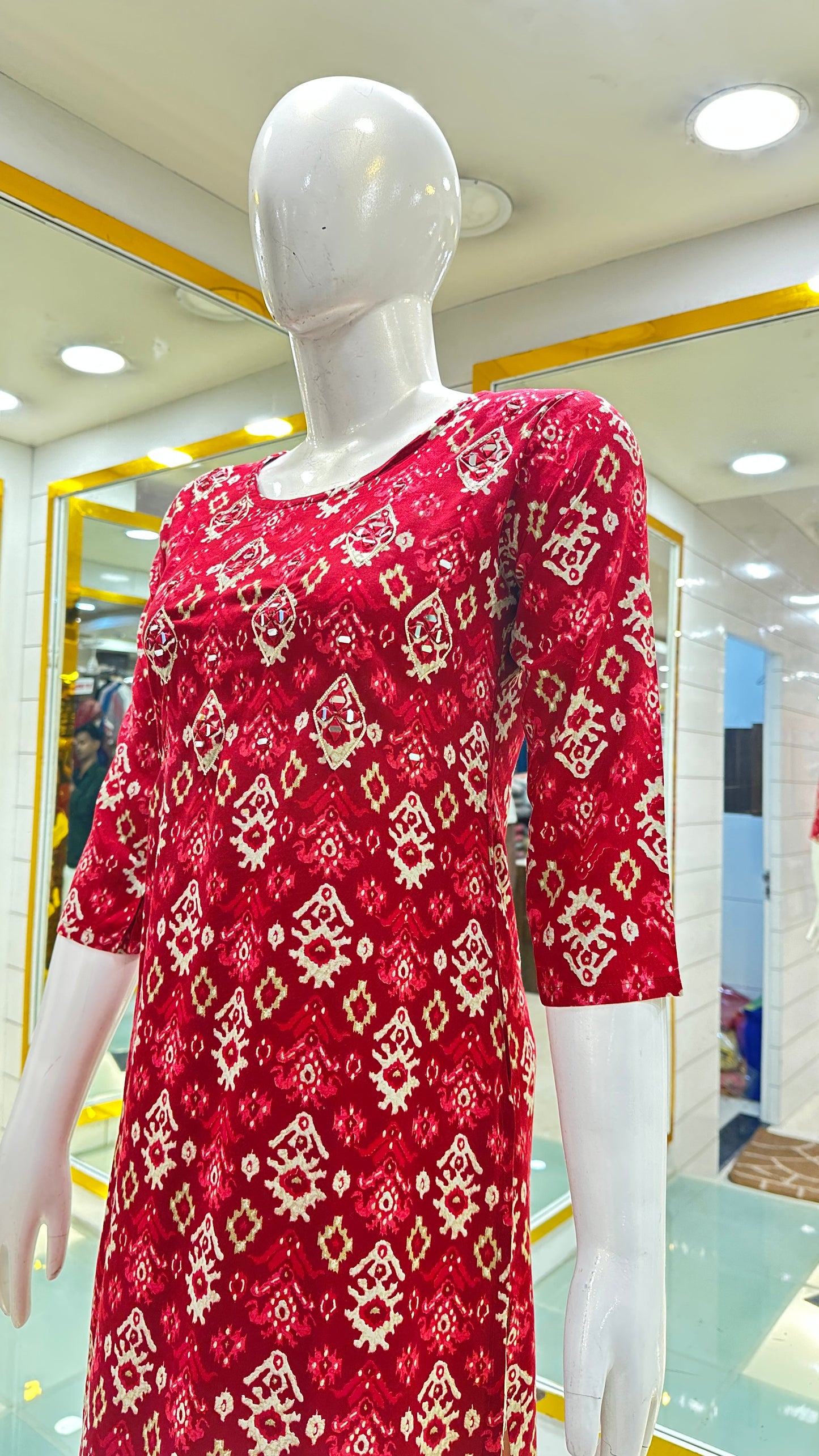 Kurti 6084