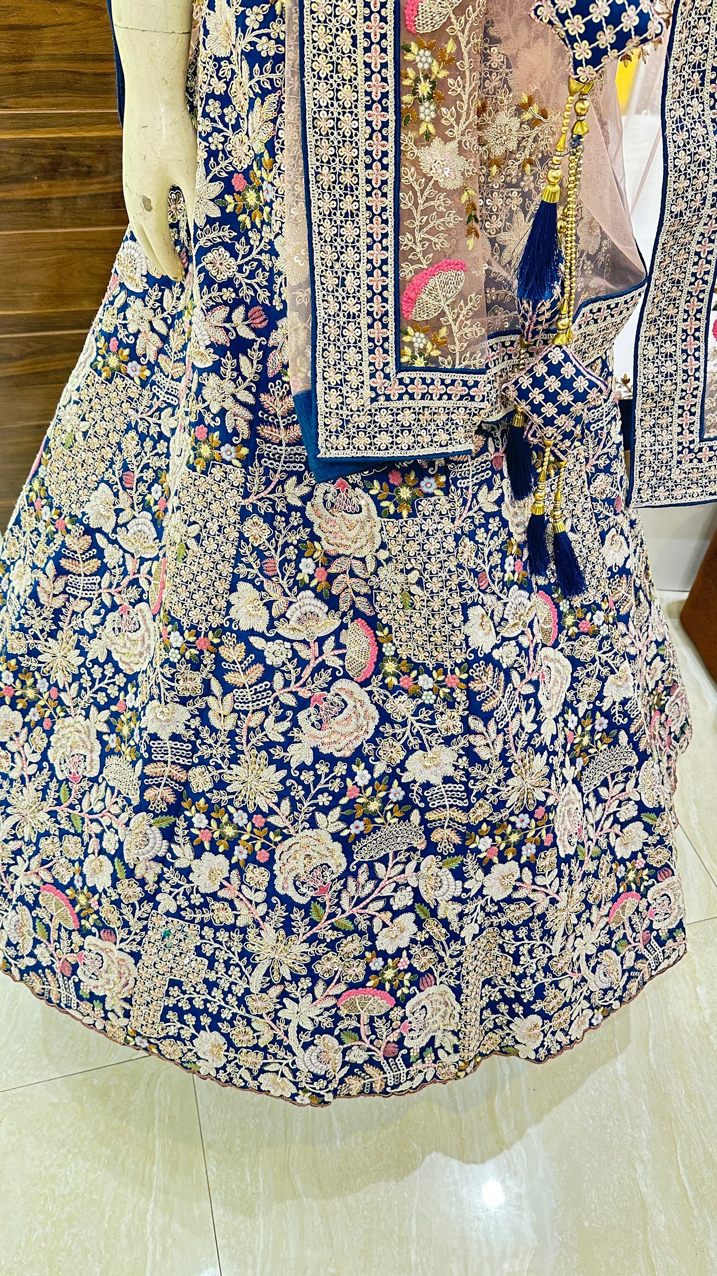 Lehenga 2725