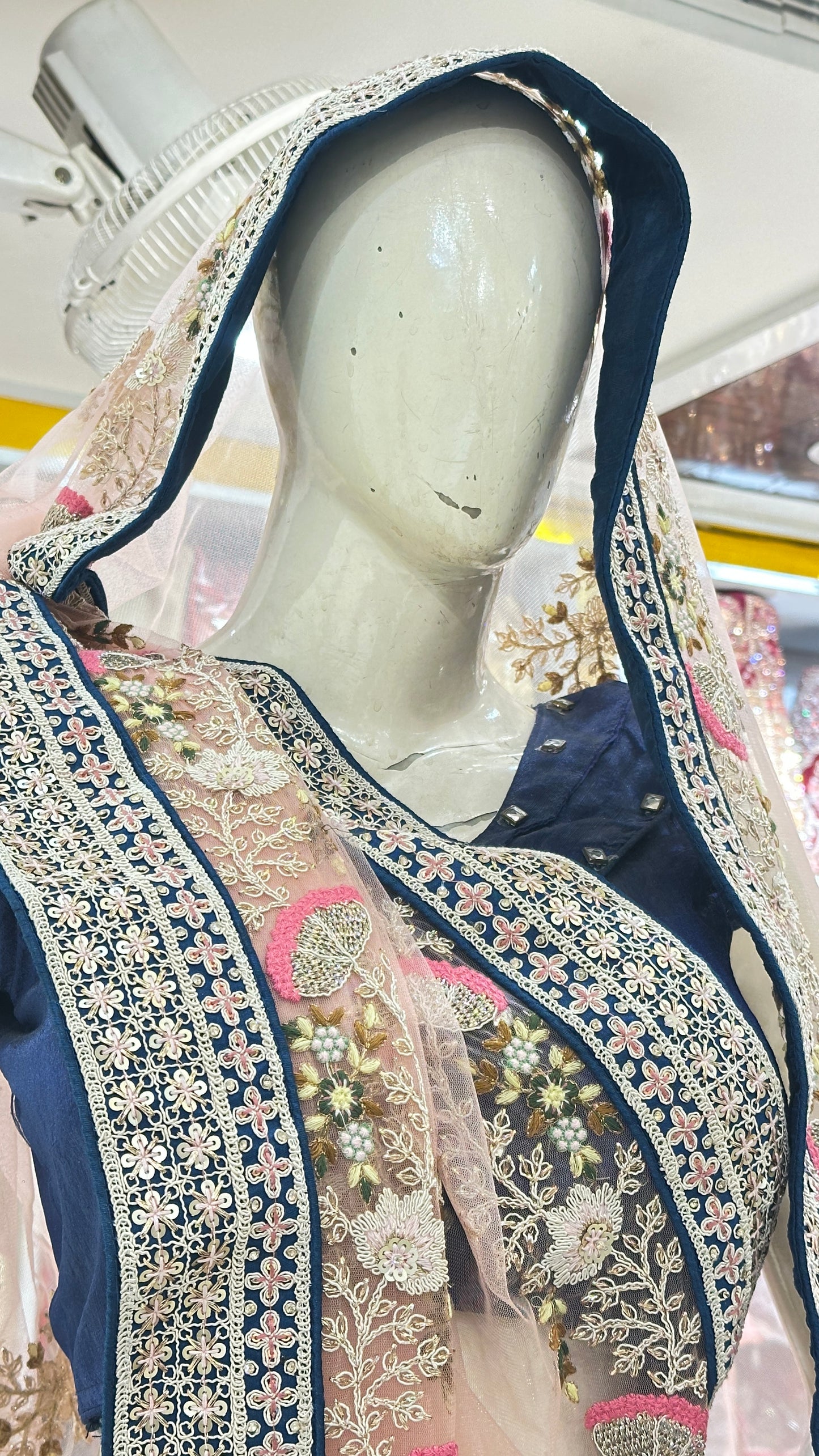 Lehenga 2725