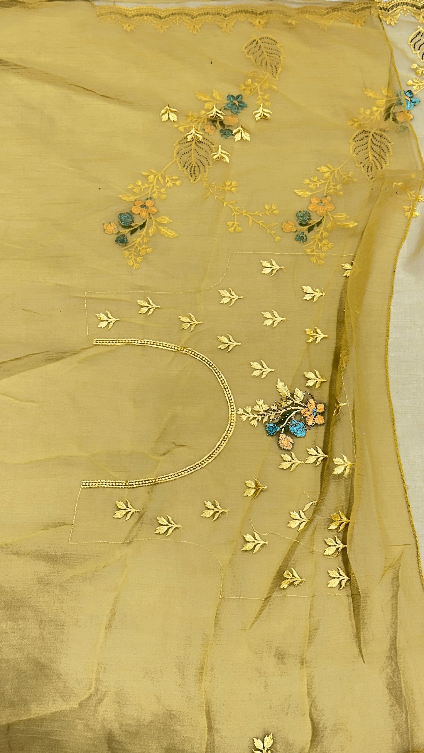 Saree