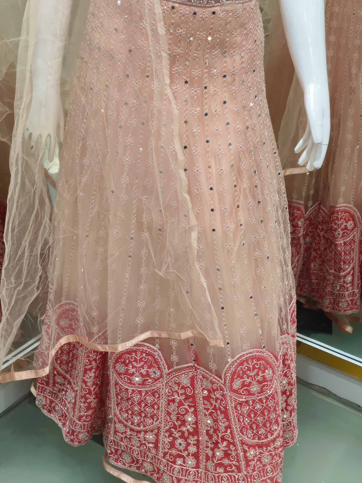 Nyara gown 13/02