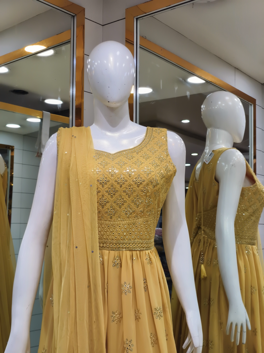 Nyara Gown 15/03