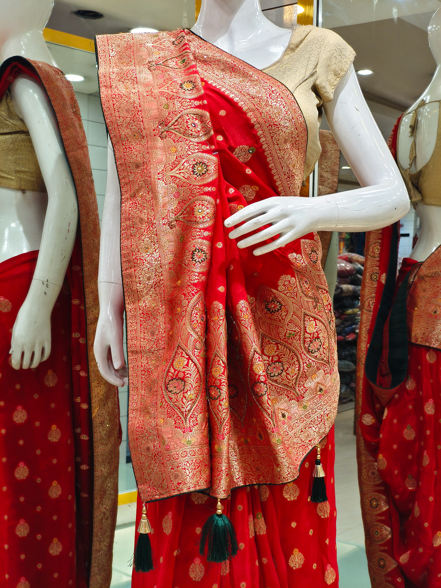 Dola Silk